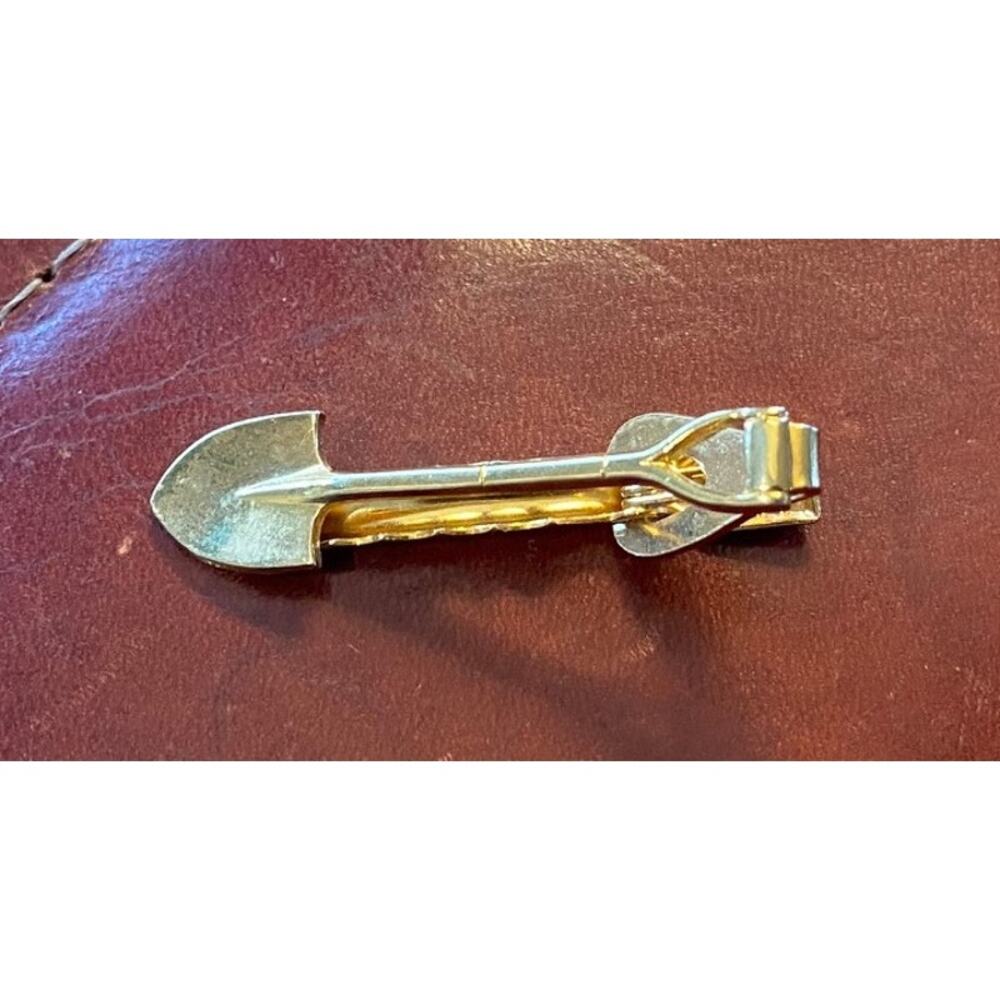 VTG Gold Tone Shovel Tie Bar ..1 3/4"